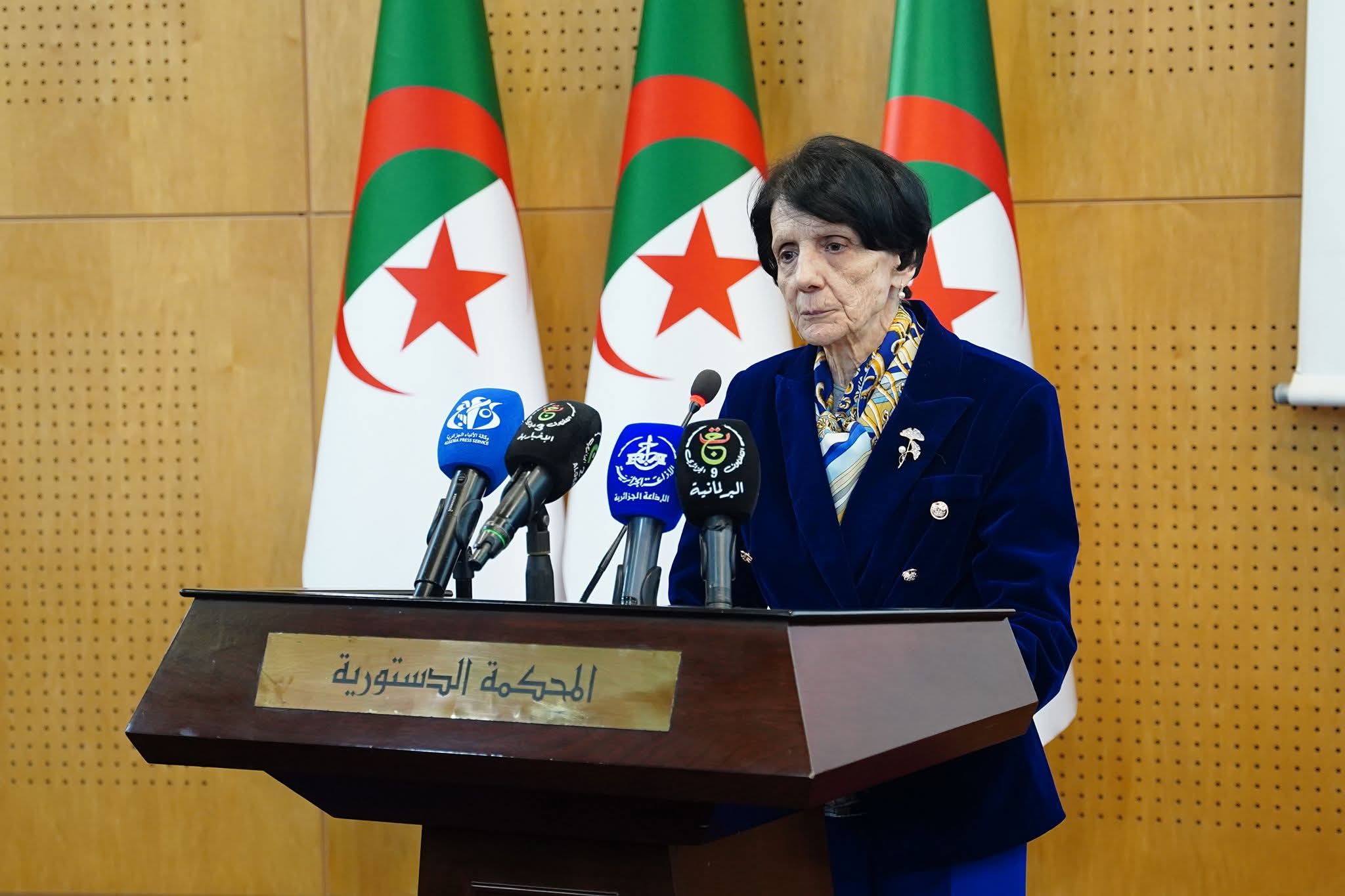 تفوق 16 تلميذ من عشر ولايات في المسابقة الوطنية حول " الدستور والمواطنة"