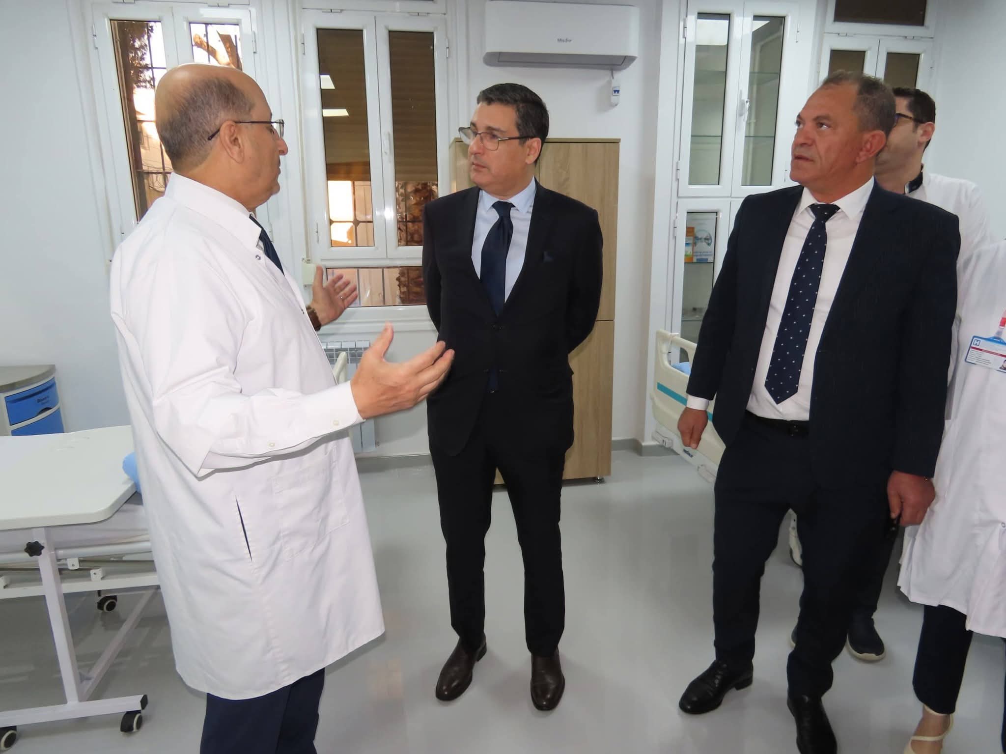 وزير الصحة يشرف على وضع حيز الخدمة وحدة متخصصة في التكفل بالسمنة