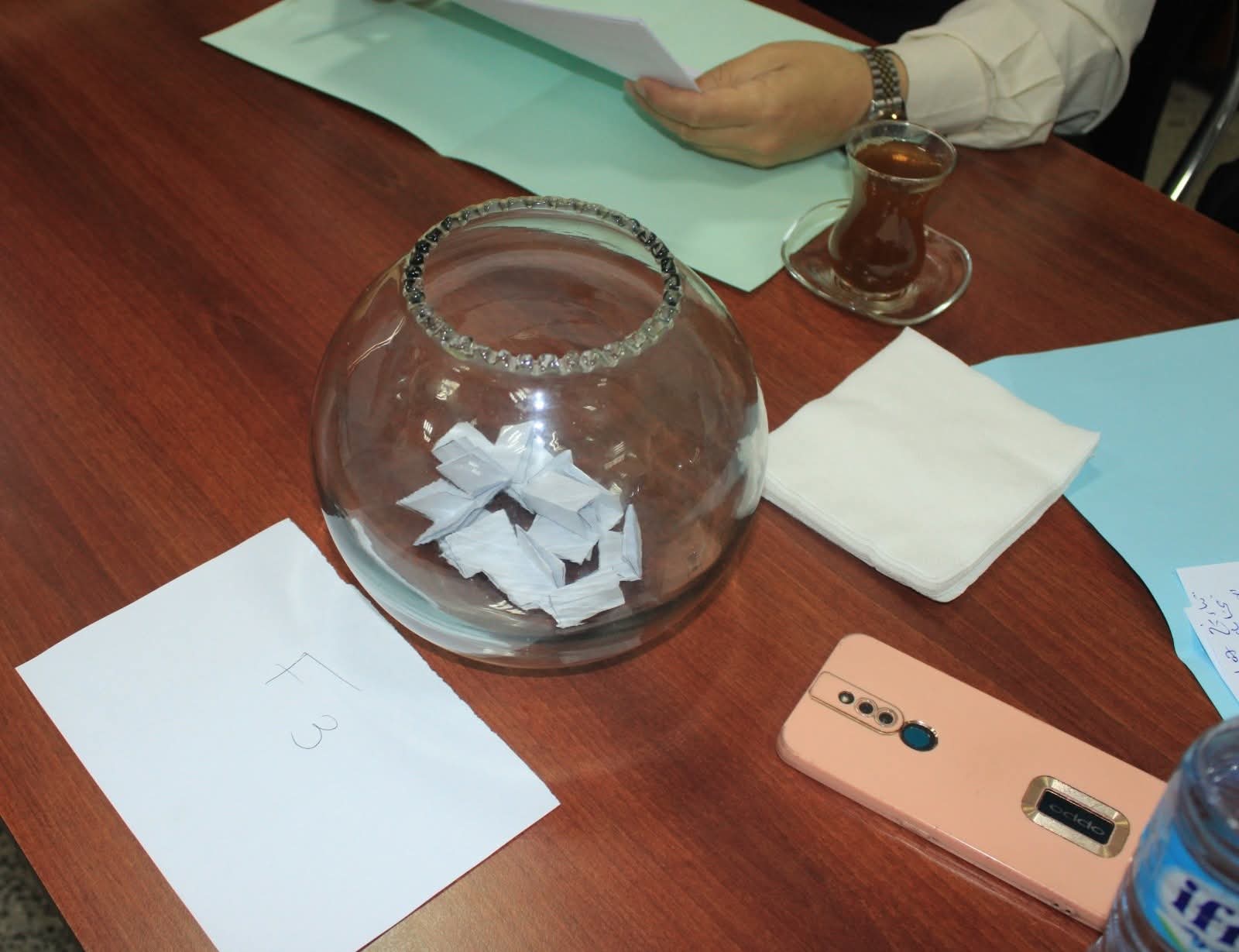 تحديد قوائم موظفي الصحة المستفيدين من السكن الترقوي المدعم (LPA)