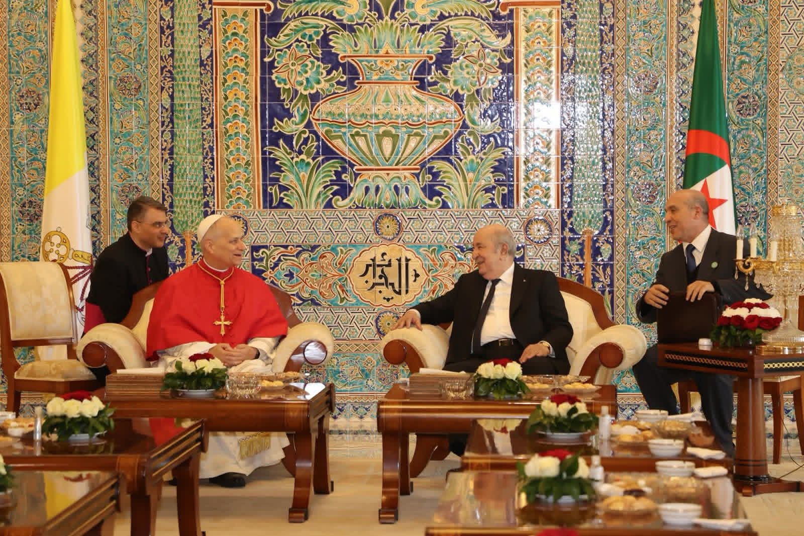 الجزائر-الفاتيكان: محادثات موسعة بين وفدي البلدين