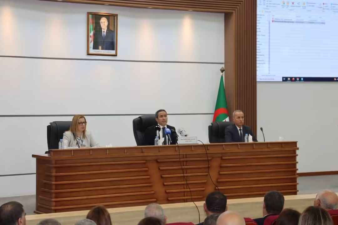 خالدي يترأس لقاءً وطنياً لتحضير الموسم الفلاحي 2026-2027 وضبط الإجراءات والتدابير لمرافقة الفلاحين