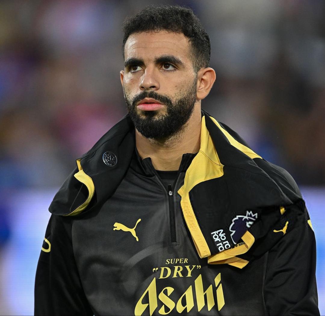 مانشستر سيتي .. ريان آيت نوري يضع مدربه في موقف غير مريح !