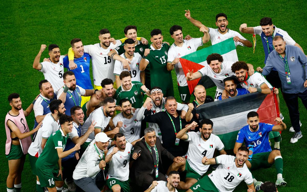 تأهل سوريا وفلسطين يقصي تونس وقطر من كأس