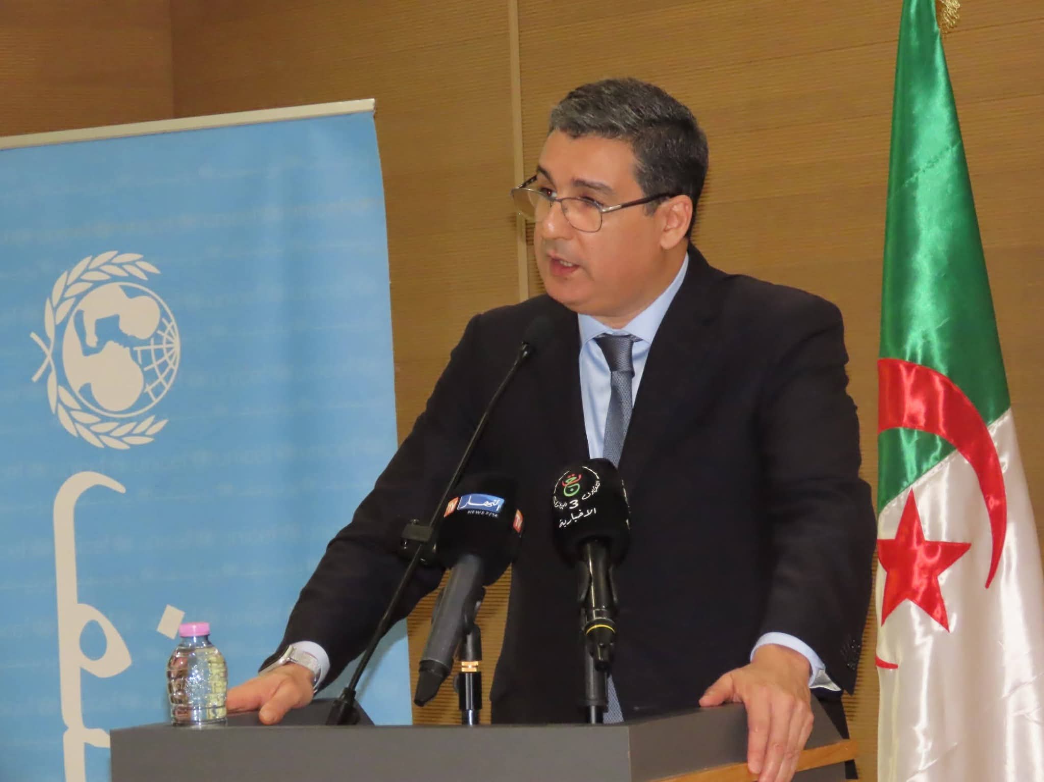 وزير الصحة يطلق الدليل الوطني لتوحيد الممارسات الطبية وتحسين رعاية النساء الحوامل وحديثي الولادة