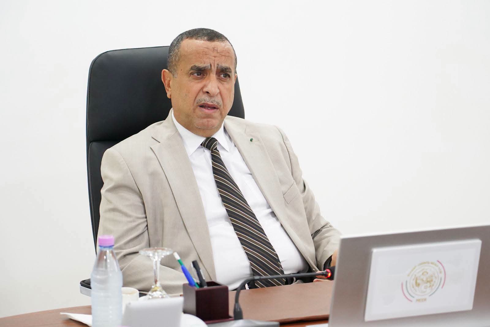 عجال يؤكد على ضرورة ضمان جاهزية المنظومة الطاقوية خلال صيف 2027
