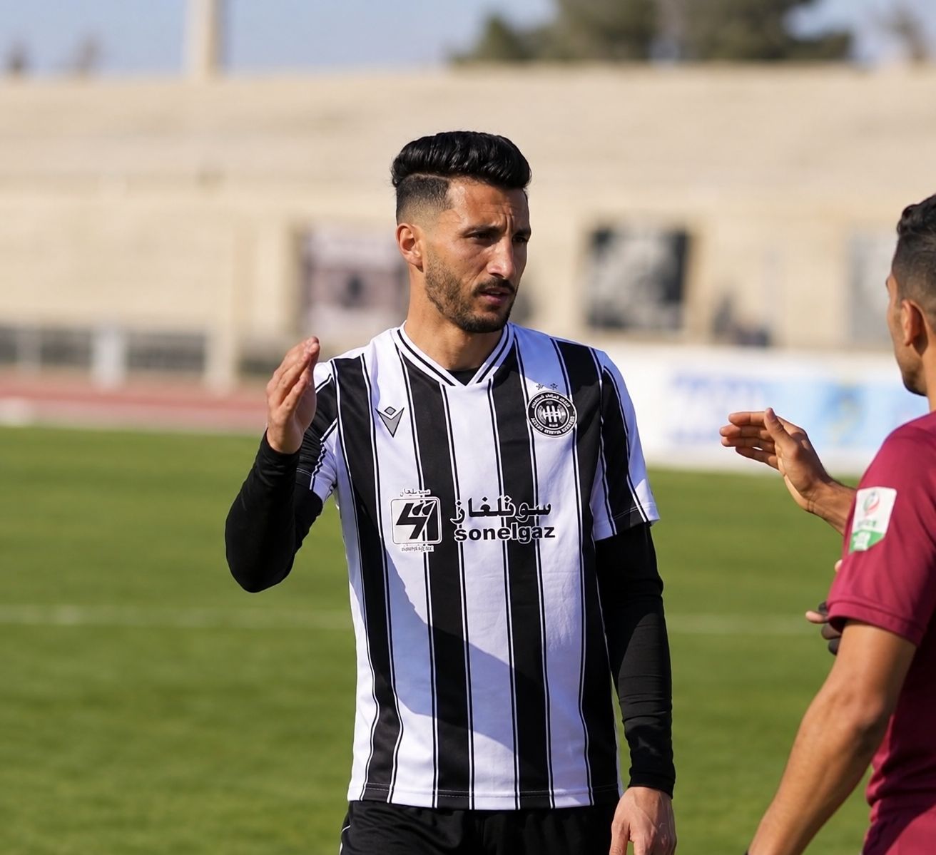 البطولة الوطنية موبيليس: شباب قسنطينة يسجل أحد أسرع الأهداف في العالم !