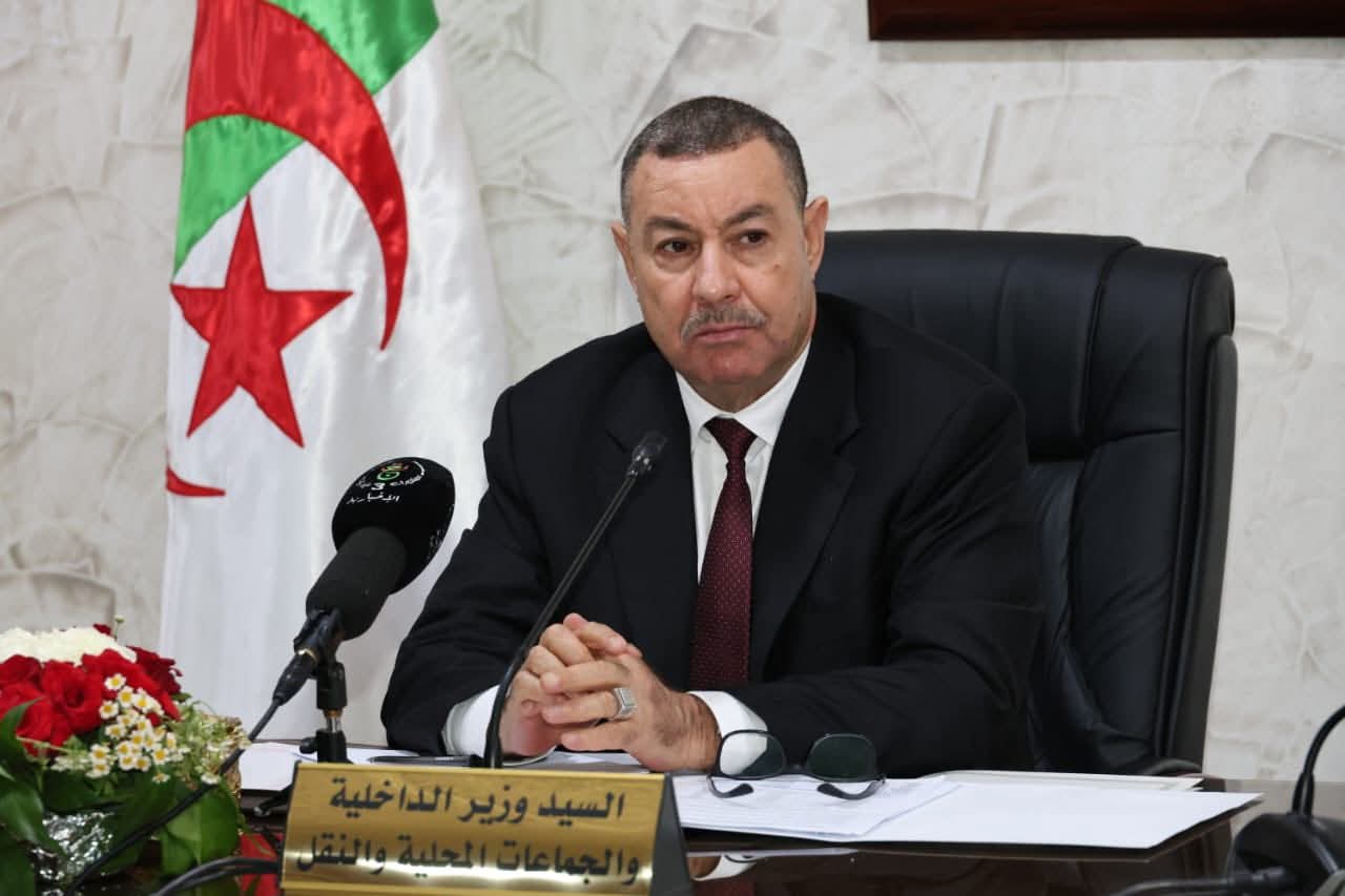 وزير الداخلية يوجه تعليمات لضمان إنجاح حملة الحصاد والدرس وتعزيز الأمن الغذائي