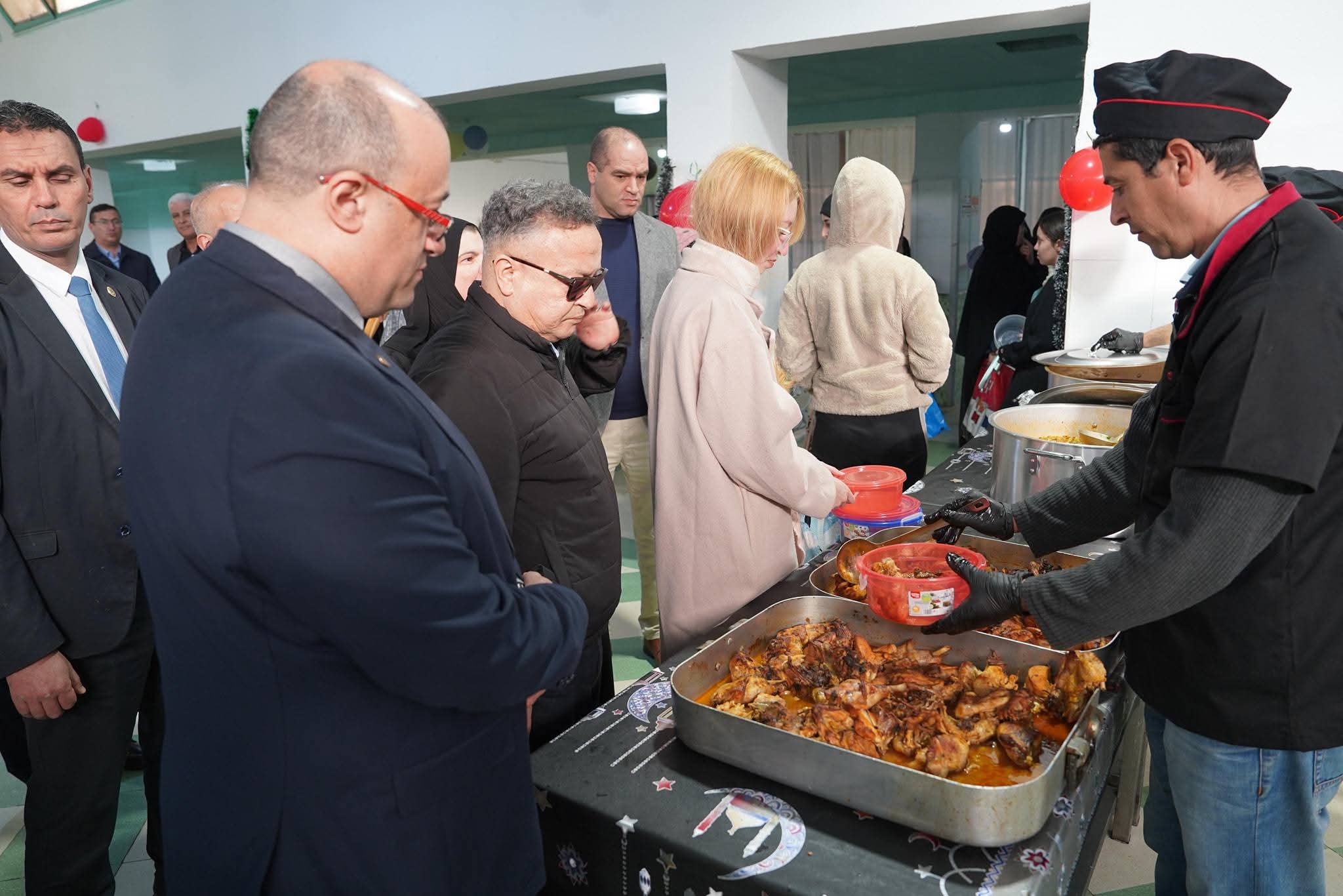 تسهيل الولوج إلى الإنترنت بعد اعتماد نظام الحجز المسبق للوجبات بالإقامات الجامعية