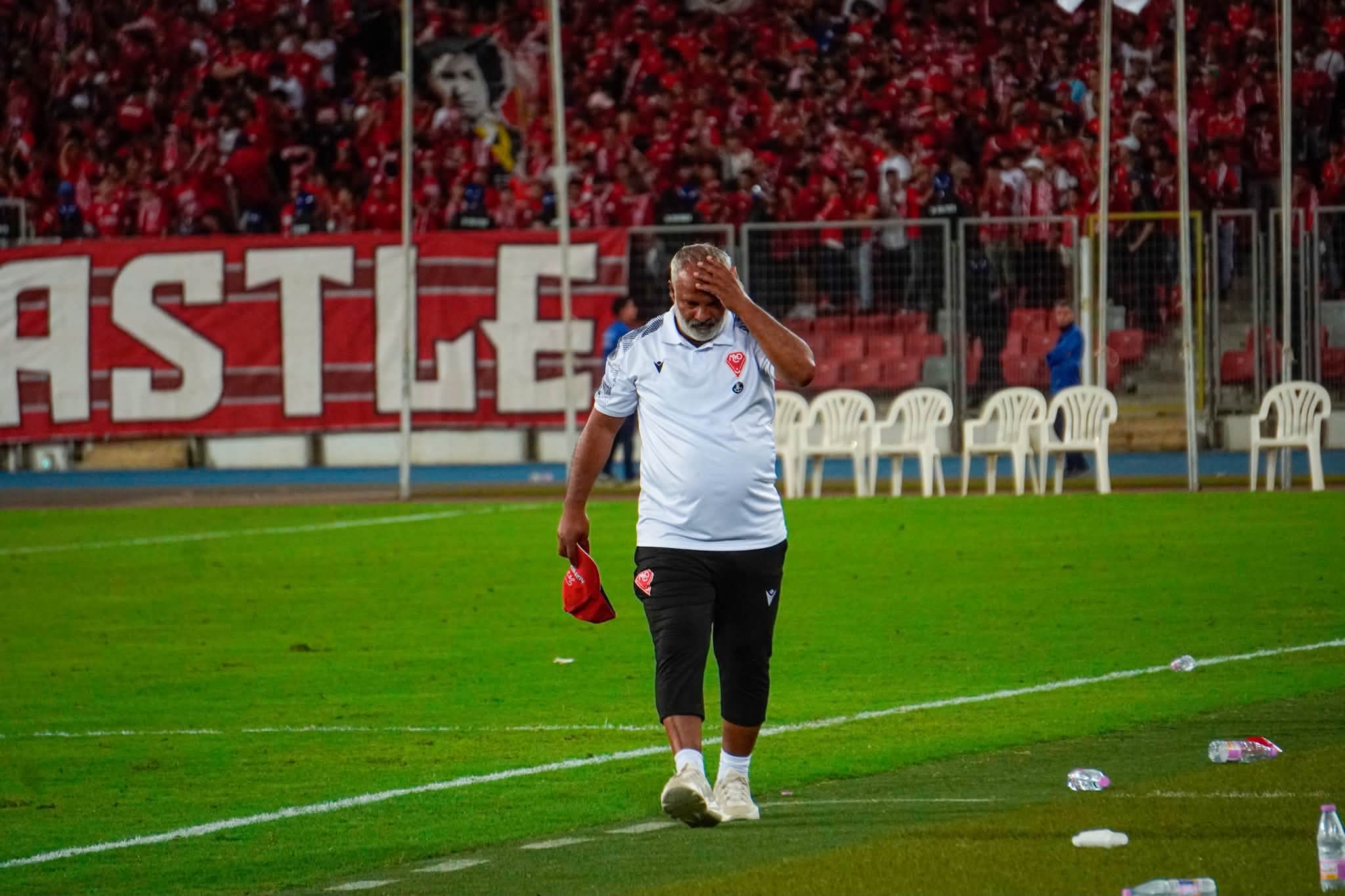 البطولة الوطنية موبيليس (الجولة الرابعة) : مولودية وهران 0 - 0 وفاق سطيف .. النسر الأسود يوقف الحمراوة