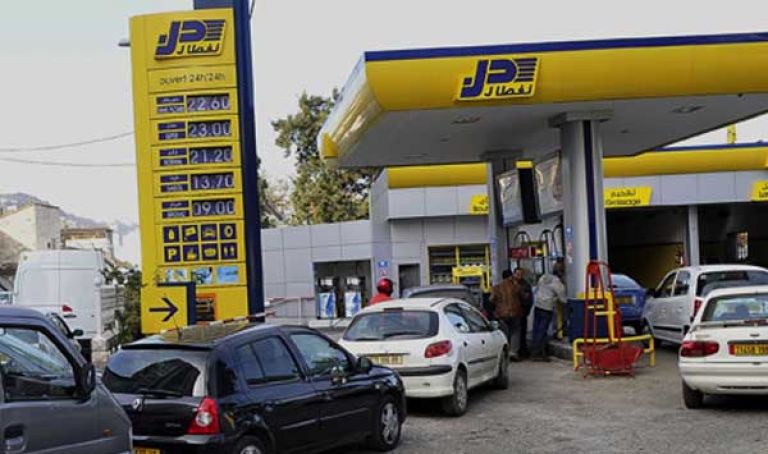 مخطط التنمية الوطنية الخاص بتوزيع المواد البترولية قيد الدراسة حاليا