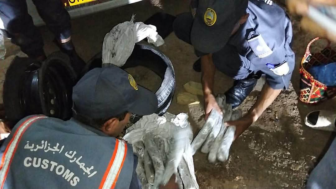 الأغواط: حجز 4.5 كلغ من الكيف المعالج وتوقيف شخص