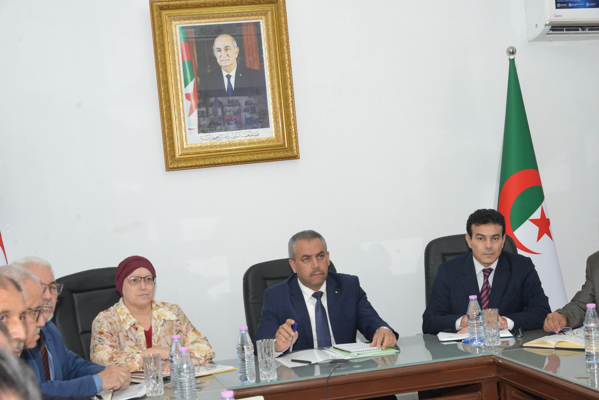 وزير التربية يترأس ندوة وطنية لمتابعة الملفات التنظيمية والتسييرية للموسم الدراسي