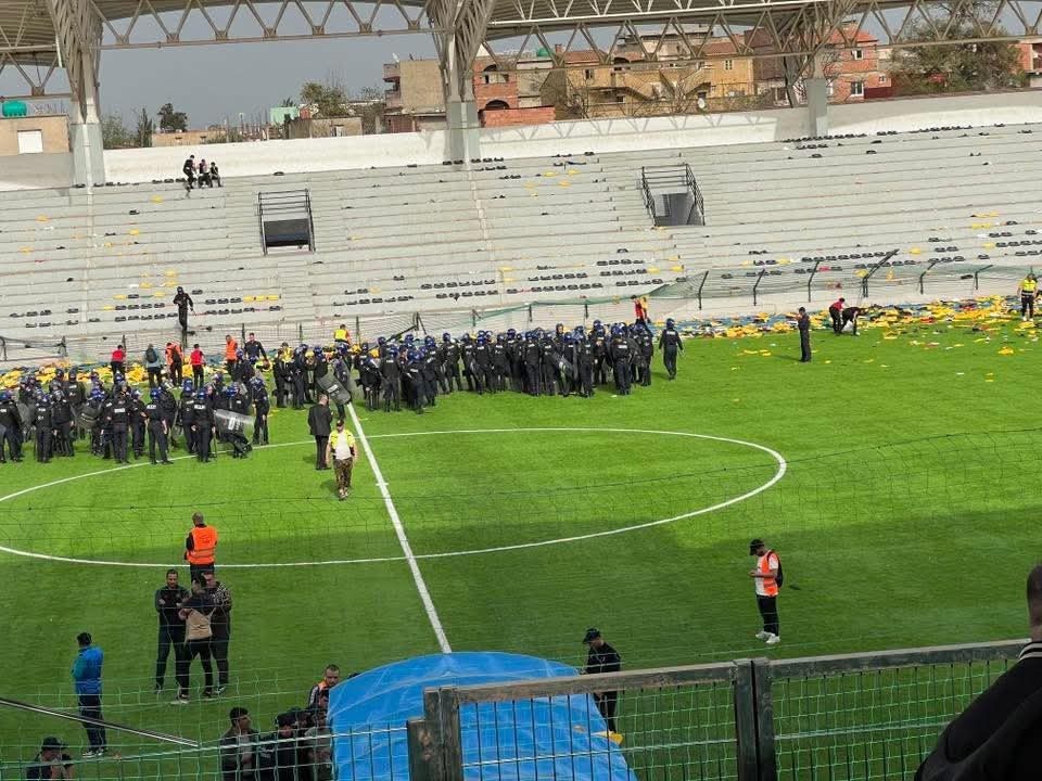 توقيف 34 شخصا مشتبه فيهم في أحداث الشغب خلال مقابلة اتحاد الحراش-جمعية وهران